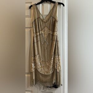 Adrianna Papell Gold Art Deco Sequin Midi Dress - Size 8